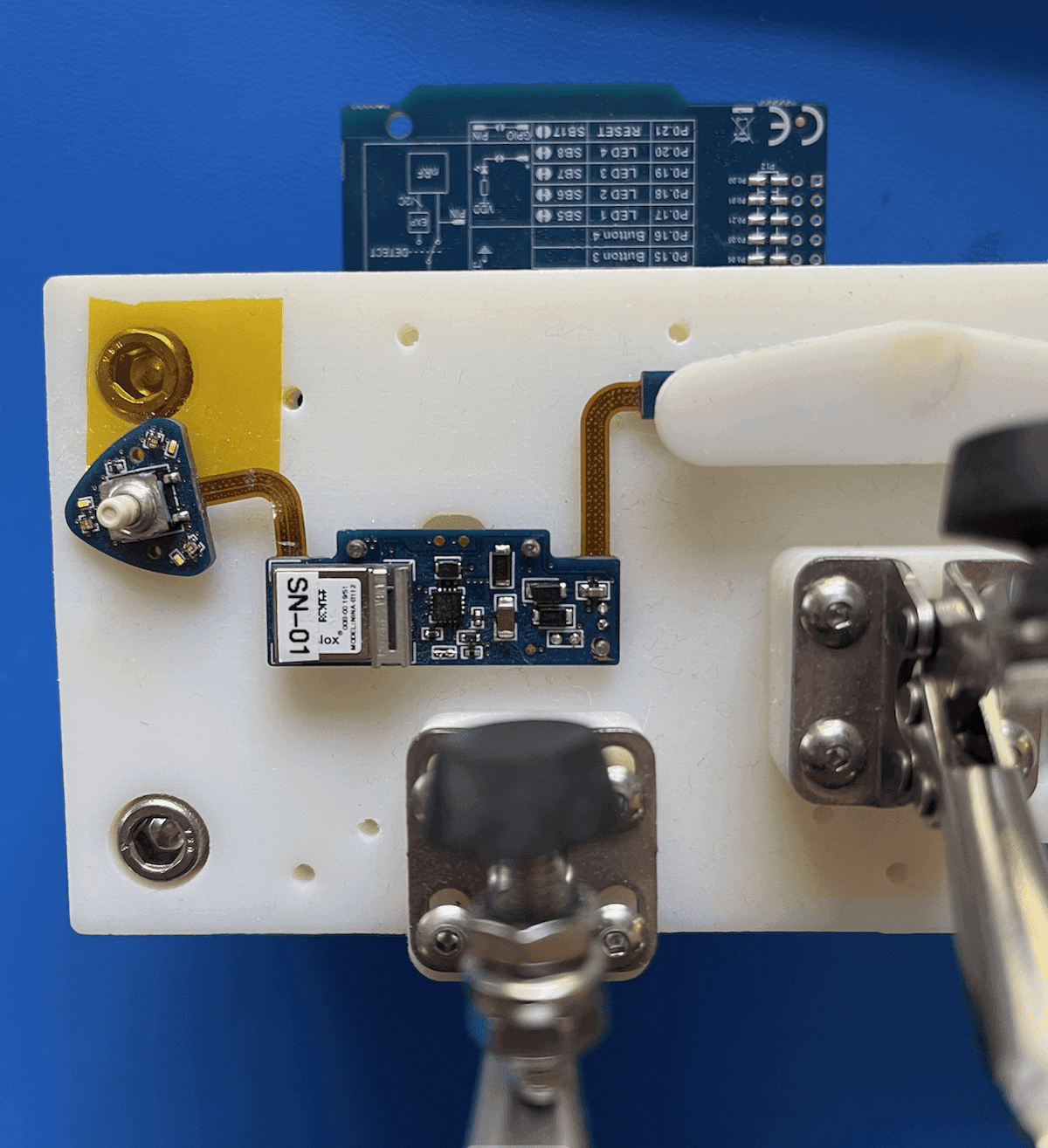An example test fixture